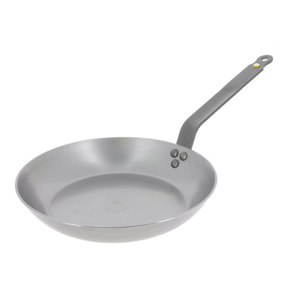 De Buyer Mineral B Frying Pan, a high-quality non-stick cookware for professional chefs